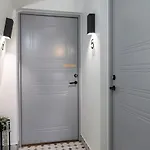 Modern 2bdrm Aprtm W Cinema & 2 Bathrooms * Tallinn