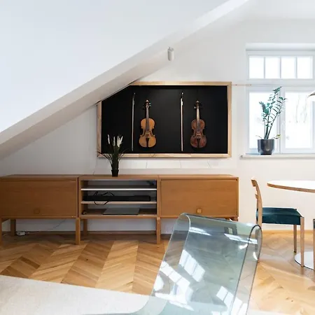 Modern 2bdrm Aprtm W Cinema & 2 Bathrooms Appartement