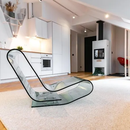 Apartment Modern 2bdrm Aprtm W Cinema & 2 Bathrooms