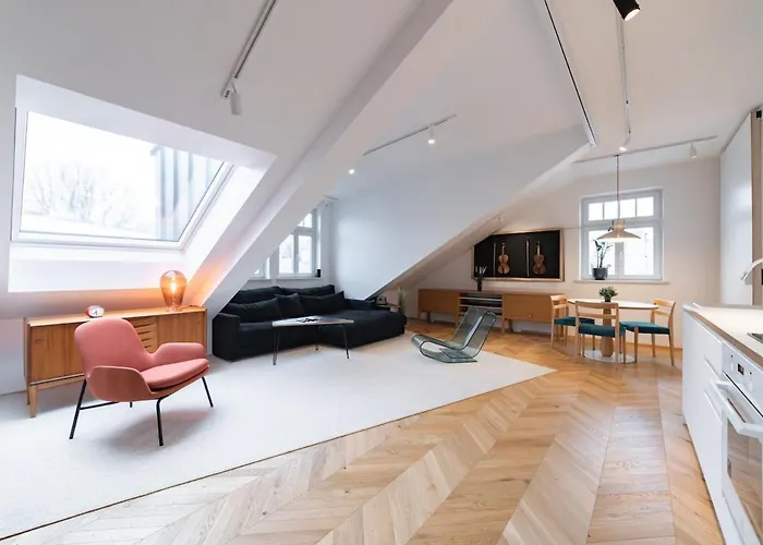 Modern 2bdrm Aprtm W Cinema & 2 Bathrooms Apartment Reval