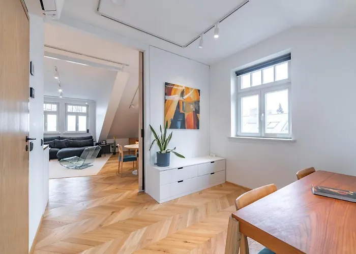 Modern 2bdrm Aprtm W Cinema & 2 Bathrooms * Tallinn