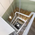 Modern 2bdrm Aprtm W Cinema & 2 Bathrooms Appartement